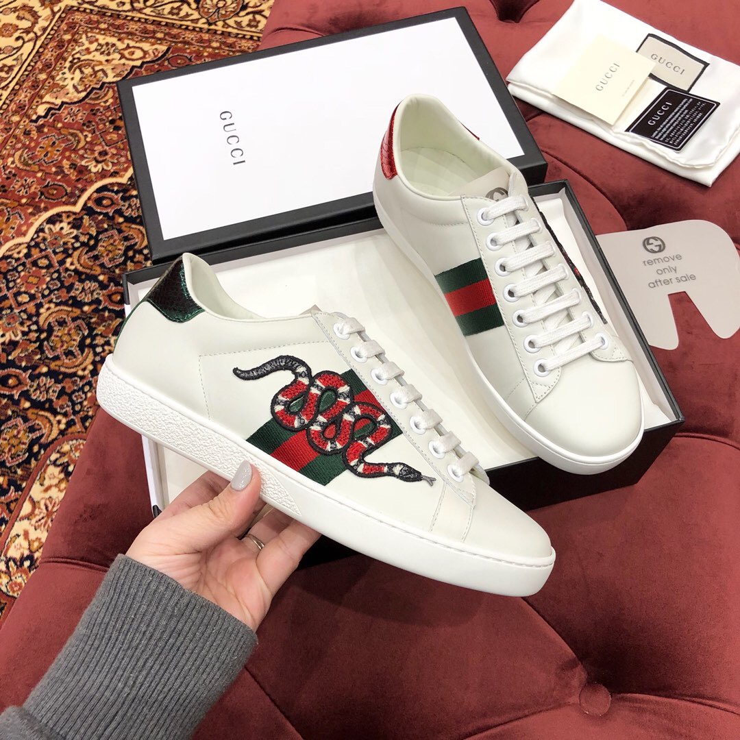 GUCCI 구찌 에이스 남녀공용 자수 스니커즈 456230 A38G0 9064