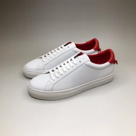 GIVENCHY 지방시 LOW SNEAKERS IN LEATHER BM08219876-131