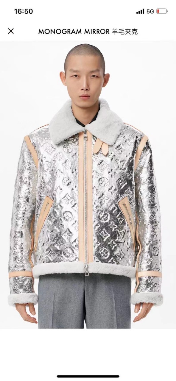 21FW 루이비통 모노그램 컬렉션 양가죽 무스탕 고급형 1:1 풀카피 1125