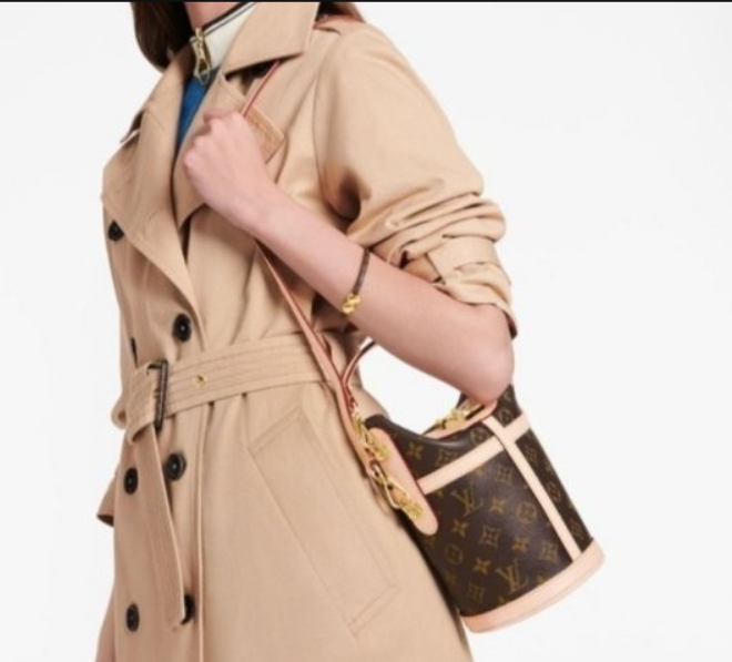 루이비통 더플백