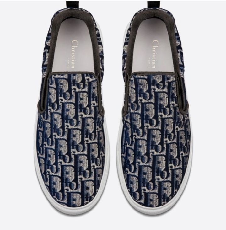 디올 여성 오블리크 슬립언 (블랙라인)