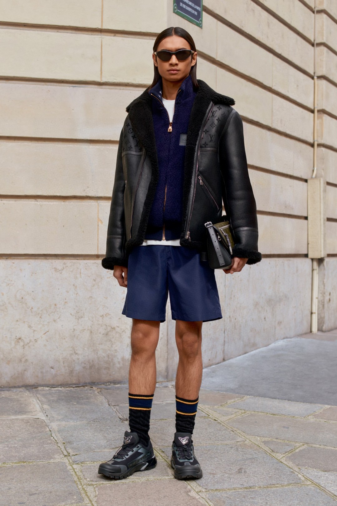 루이비통 레더 무스탕