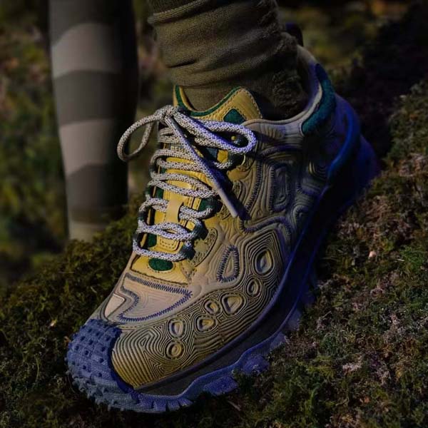 몽클레어 x 엑스 살레헤 범버리 트레일그립 그레인 로우탑 2종 0729