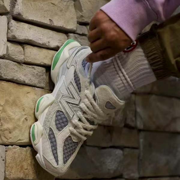 뉴발란스 x 브릭스 & 우드 9060 앙고라 레인 클라우드 커플 스니커즈 0730