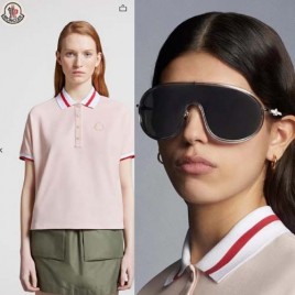 몽클레어 로고 자수 여성 폴로 반팔티셔츠