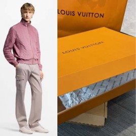 25년 루이비통 모노그램 엠보 레더 재킷 0828