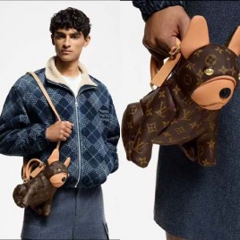 루이비통 M12617 Pooch Bag