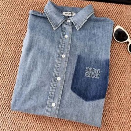 25년 미우미우 페이크 포켓 패치 로고 커플 데님셔츠