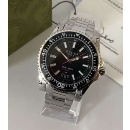 구찌 다이브 워치 블랙 40mm