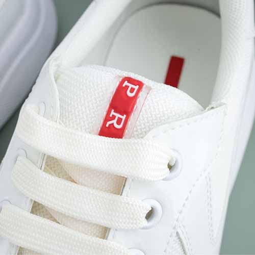 프라다 아메리카스 컵 레더 화이트 스니커즈