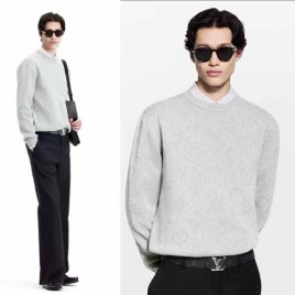 루이비통 모노그램 양각 풀오버 니트 1127