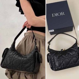 디올 D-Dream 미디엄 레더 백