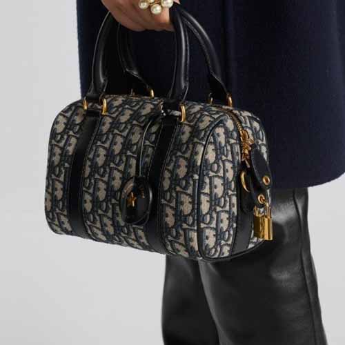 디올 오블리크 자카드 그루브 20 백 블루