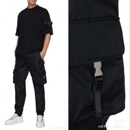 26ss 프라다 리나일론 카고 블랙 팬츠 0401